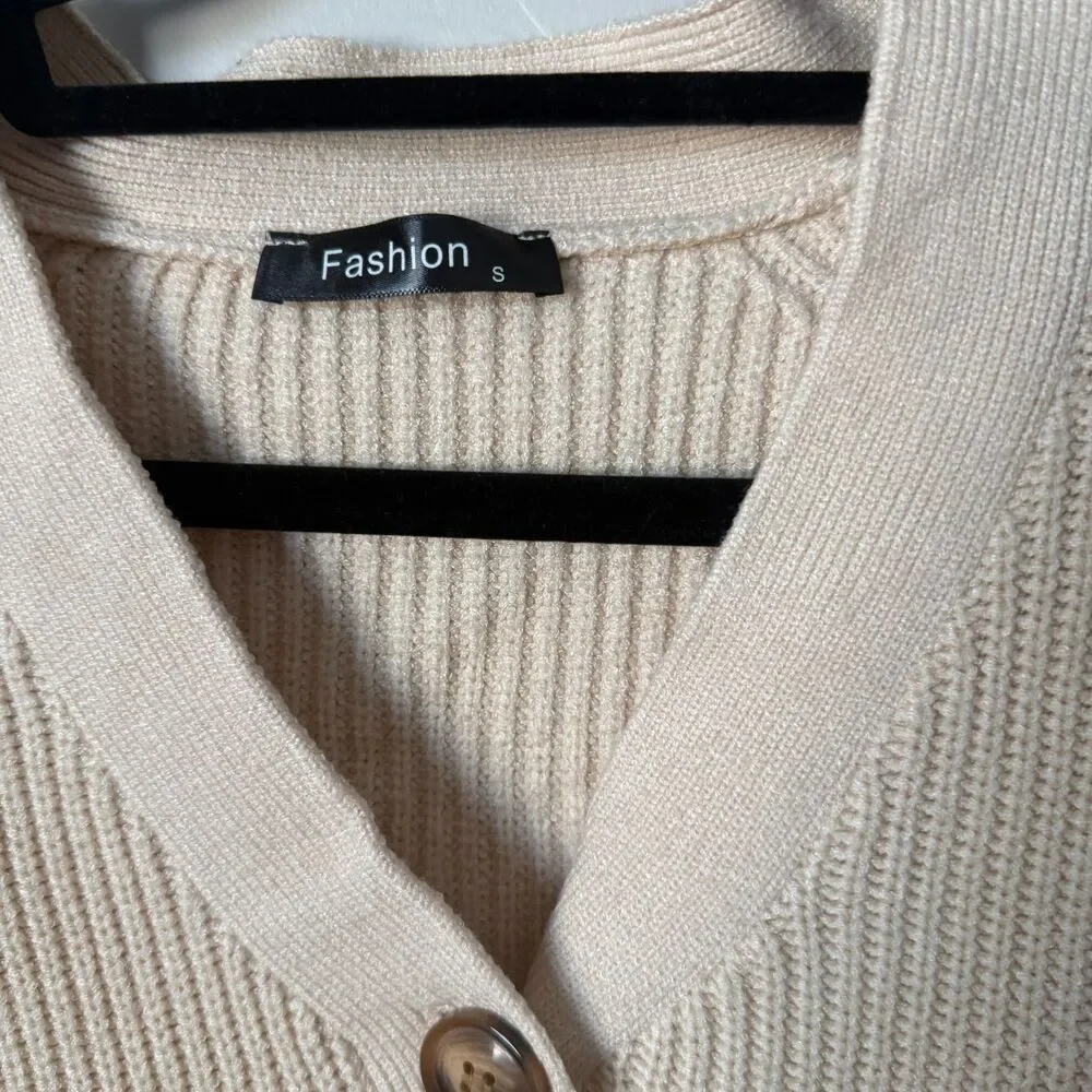 Cream Ribbed Knit Henley Sweater Size S V Neck Button Up Chunky Long Sleeve